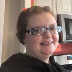 Meet your Posher, Katelyn